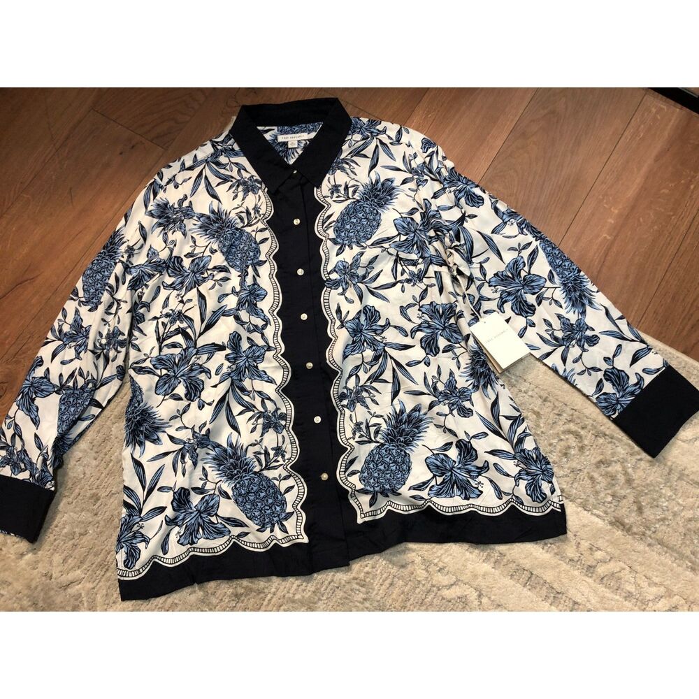 Woman's XL Pineapple and Floral Set - Picture 4 of 4